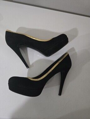 Gucci 37.5/7.5 black suede gold trim platform high heels